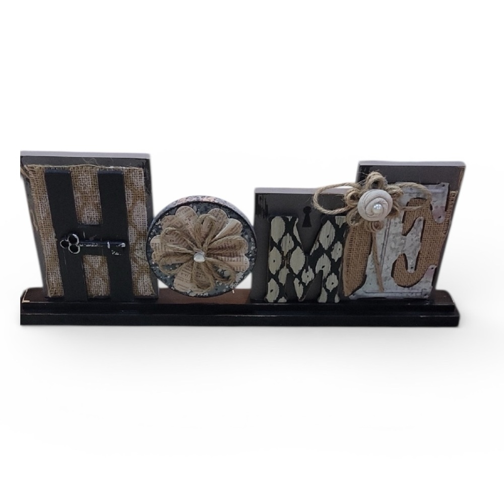 Young’s WOOD AND MULTIMEDIA TABLE TOP PLAQUE.. Brown 17.75inL, 7in H